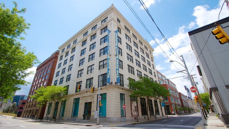 The Andy Warhol Museum