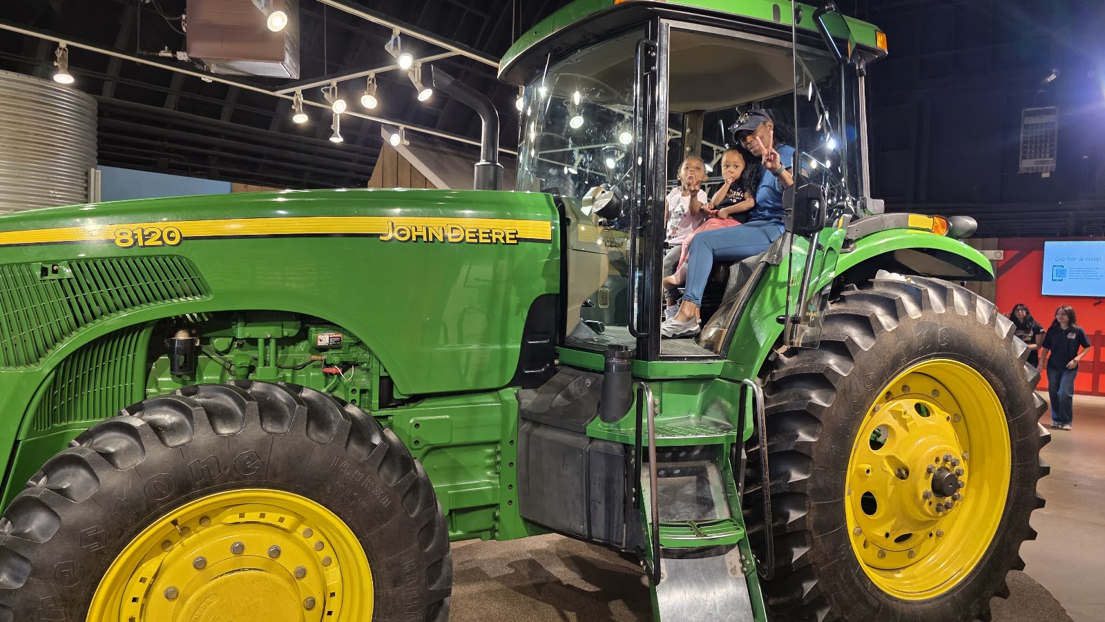farm-in-the-zoo-1