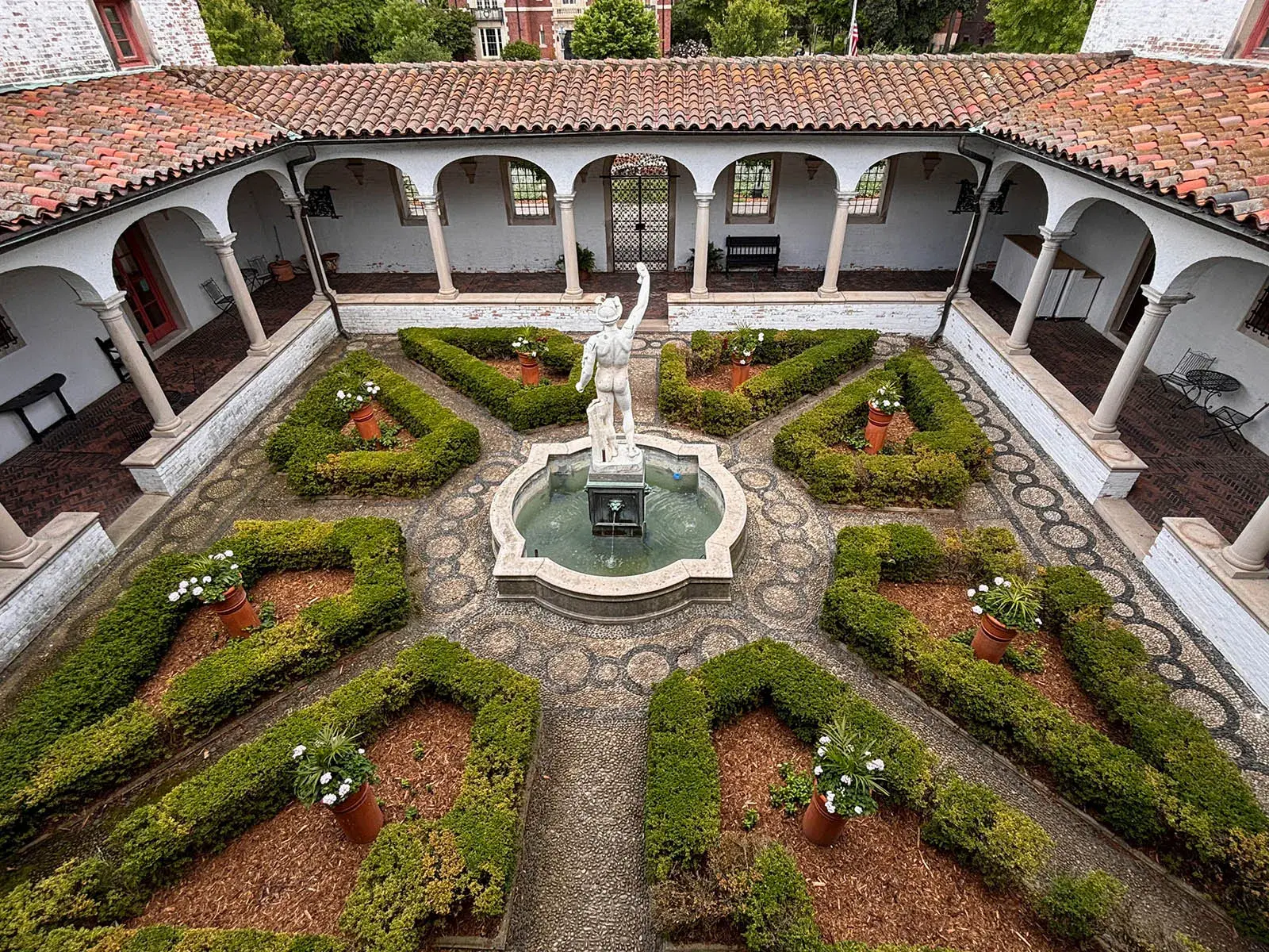 Villa Terrace Museum and Gardens 3_2